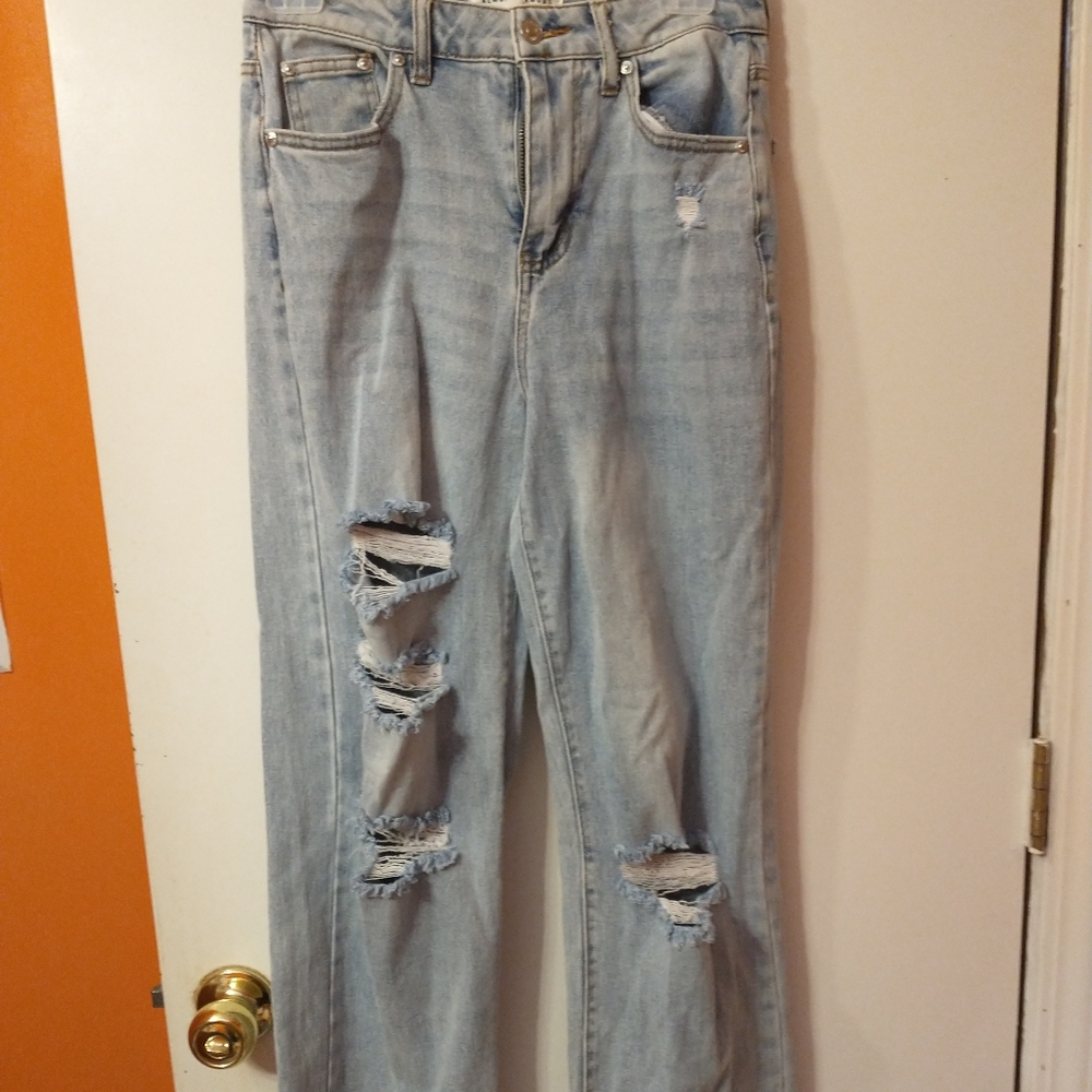 Boot leg blue jeans